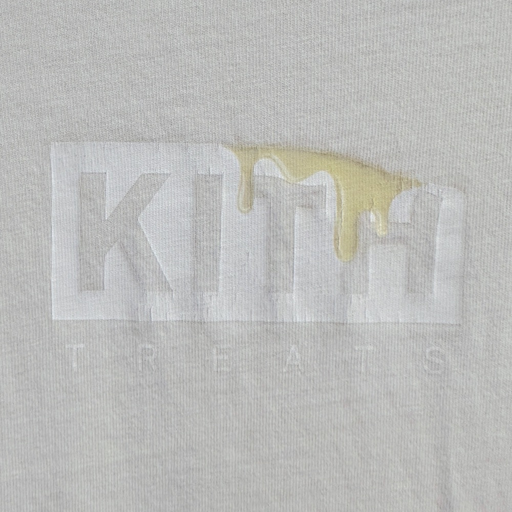 Kith Treats Vanilla Ice Cream Tee - M